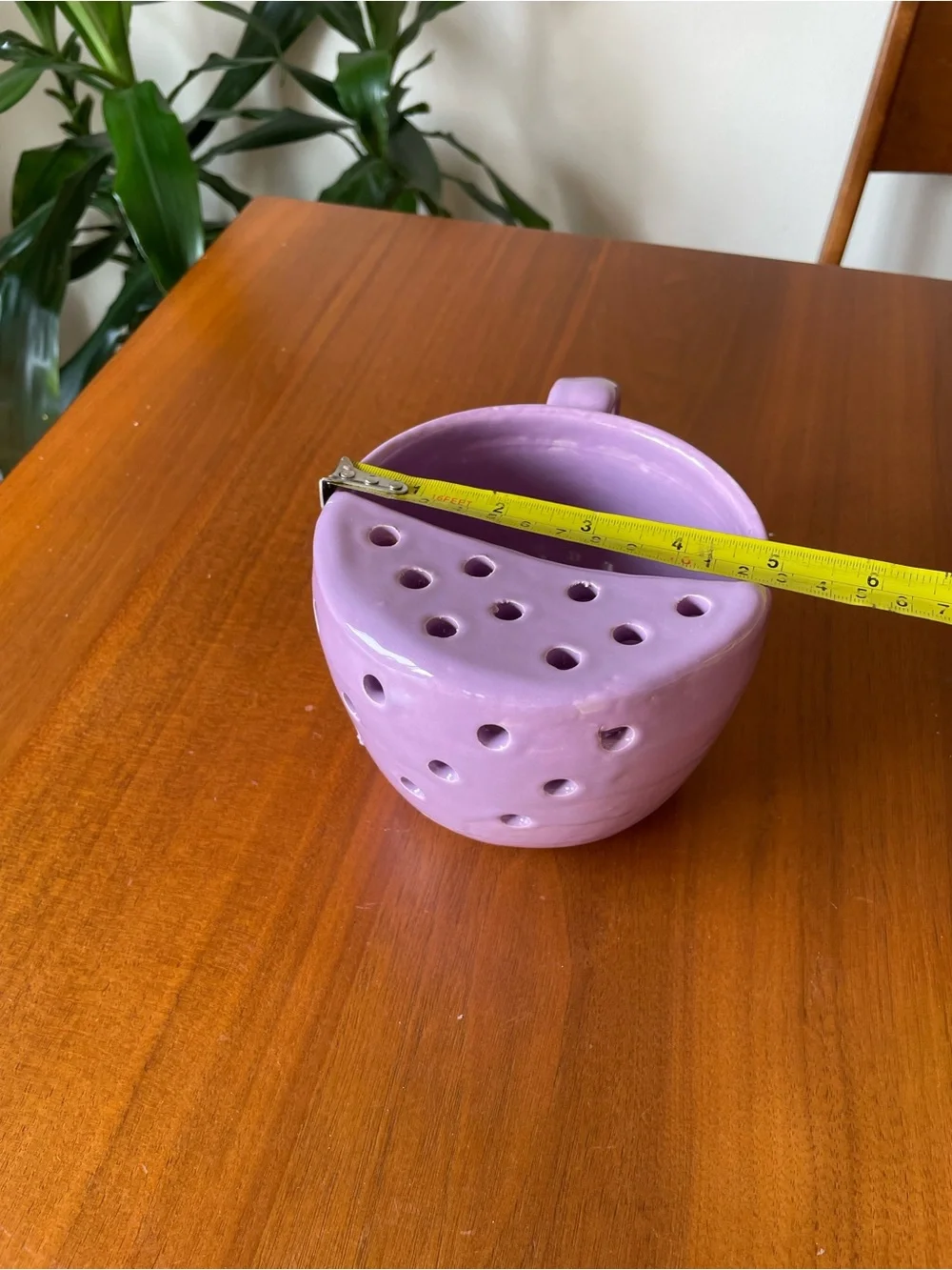 Lavender Ceramic Berry Bowl with Handle and Built-In Strainer